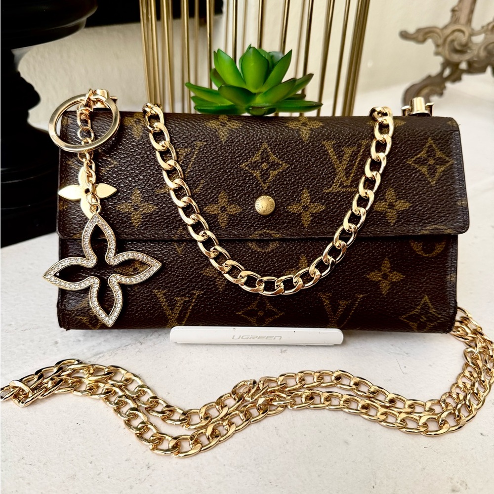 💎Authentic Louis Vuitton Monogram Long Wallet with Chain